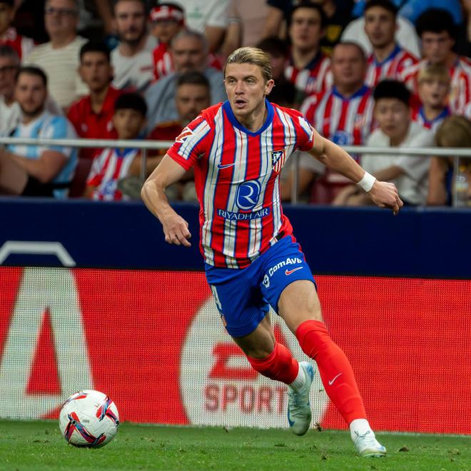 九游官方网站-意甲球员裁判脸上抹的红色