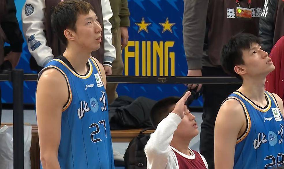 深圳男篮vs广厦男篮直播