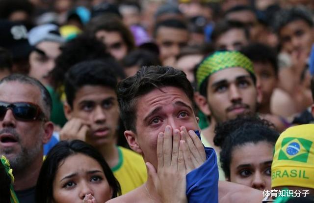 篮球赛场上个别运动员的急躁情绪